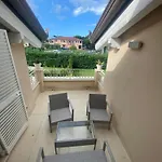 Sabina * Lido di Camaiore